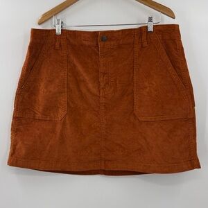 Old navy brown corduroy, short skirt, Y2K CBK  style medium
